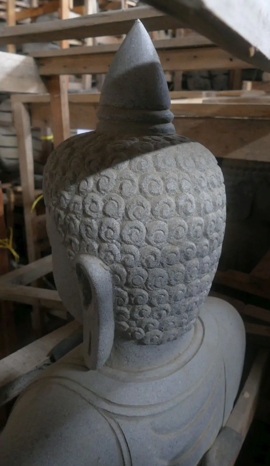  Product image 7 of the product “Seated Buddha, Thai inspired, 115cm high. Riverstone grey ”